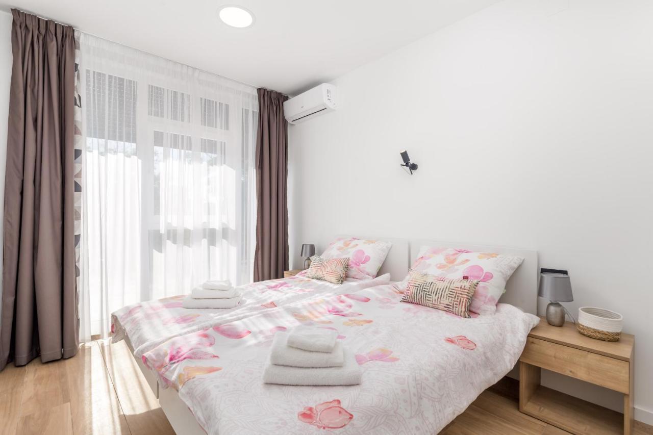 Apartments Trio ริเยกา ภายนอก รูปภาพ