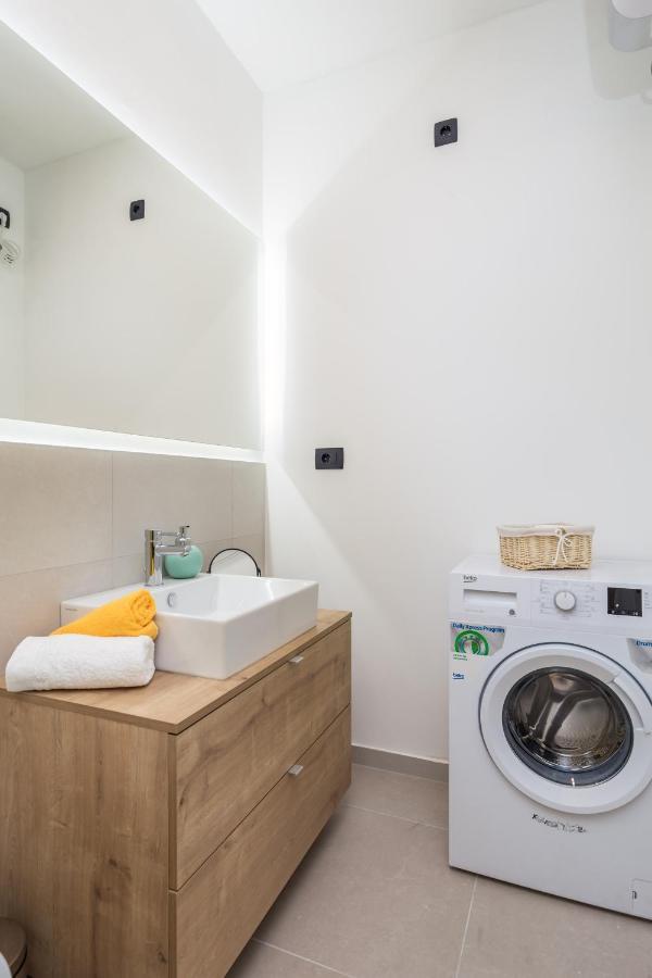 Apartments Trio ริเยกา ภายนอก รูปภาพ
